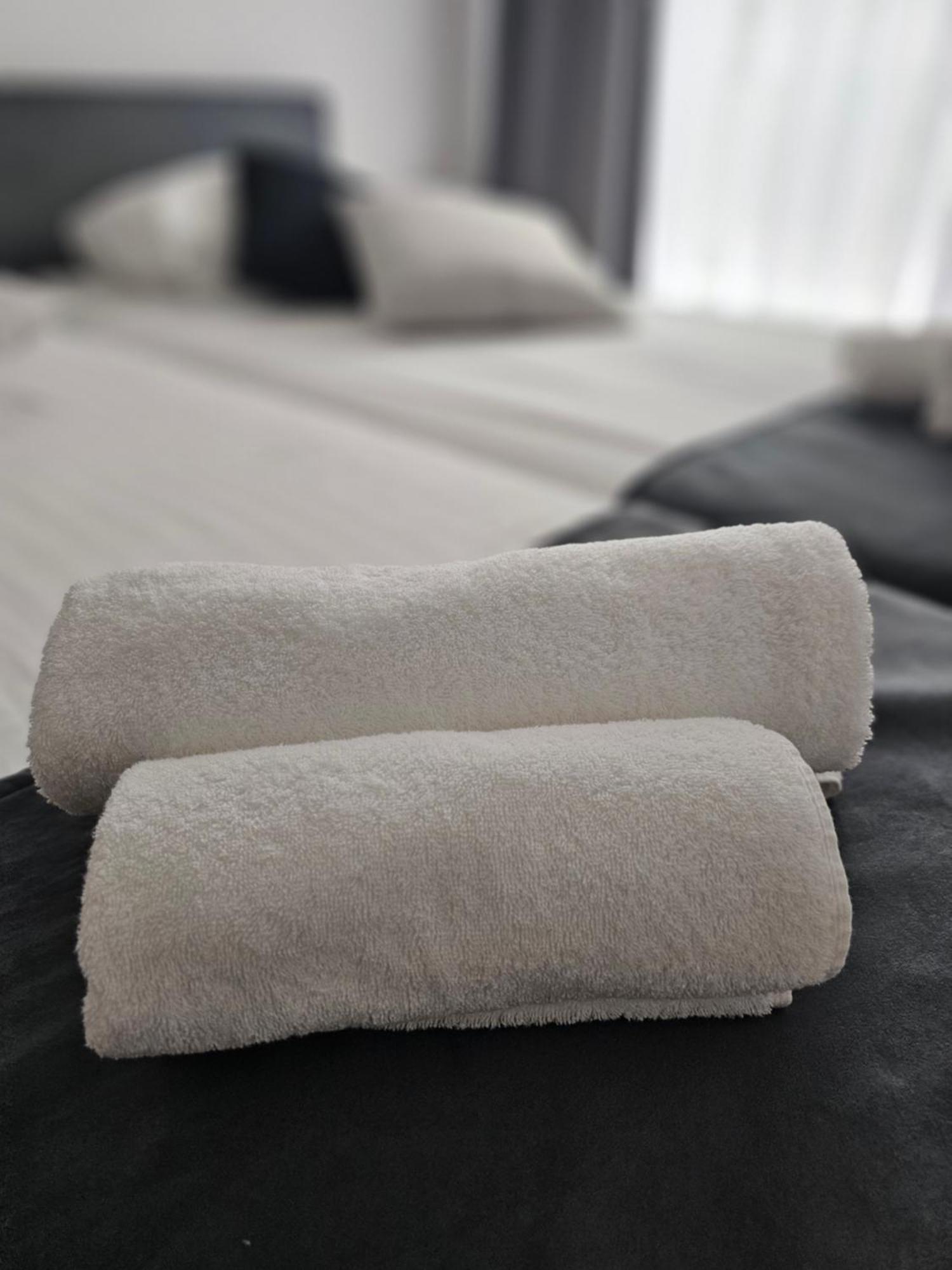 Hotel Tabor Sezana Bagian luar foto